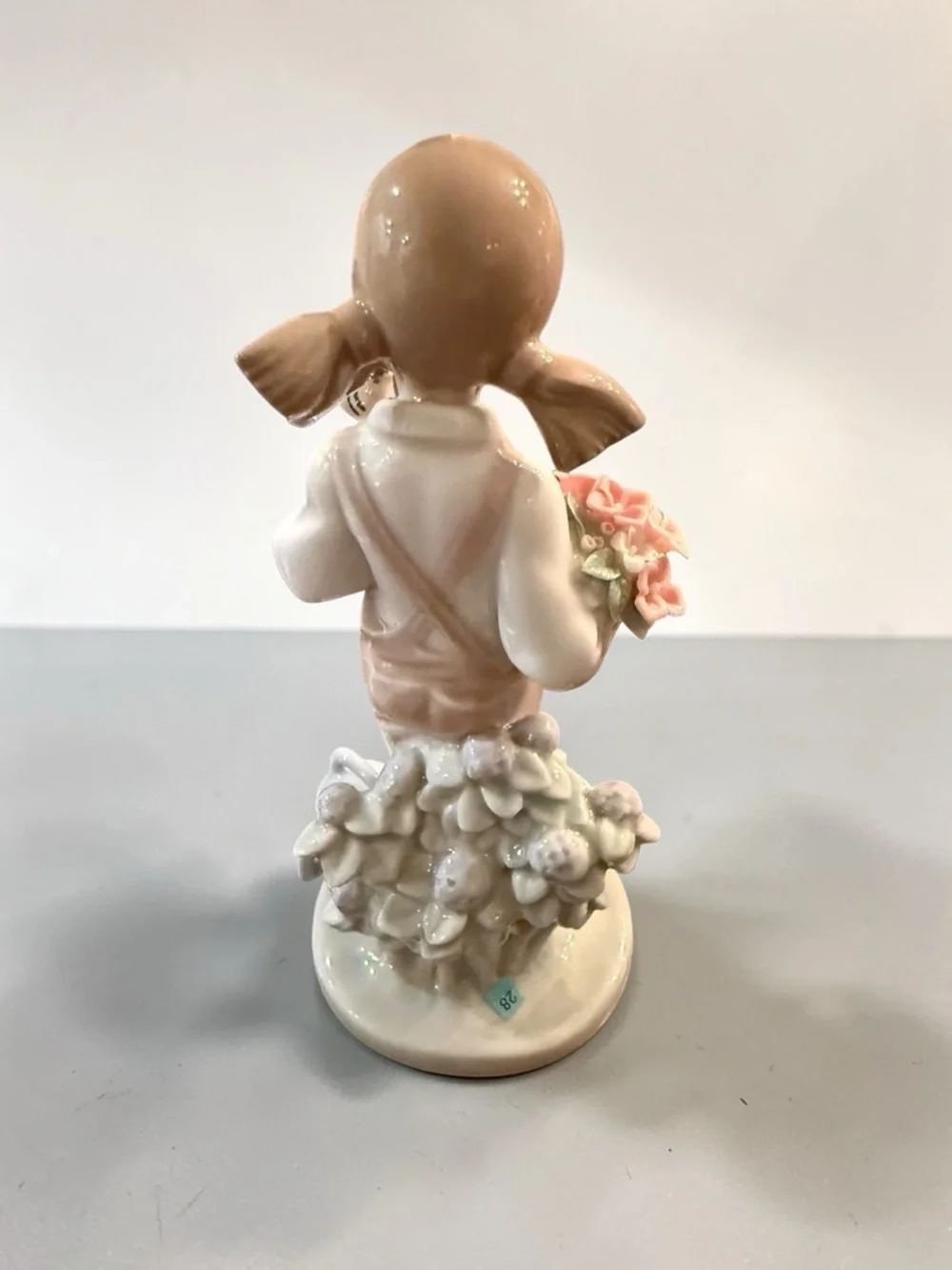 Authentic Retired LLADRO #5217 "Spring" Girl with Bird & Flowers - Picture 3 of 7